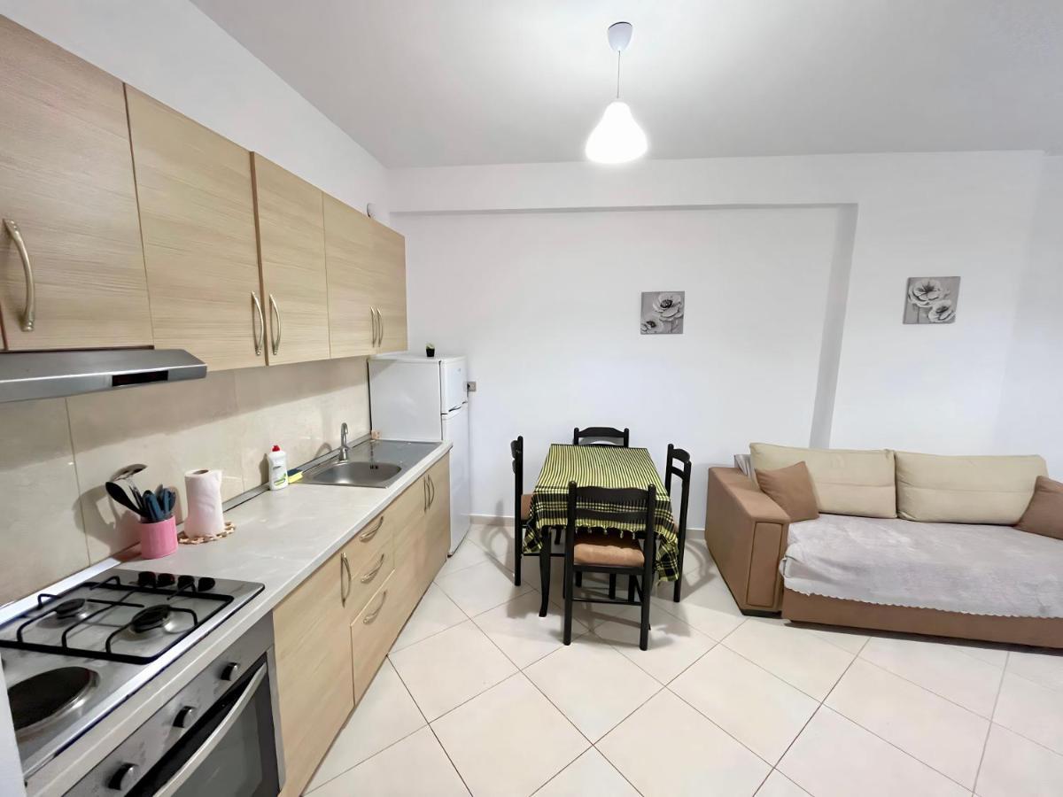 Gerald'S Central Apartments Vlorë 외부 사진