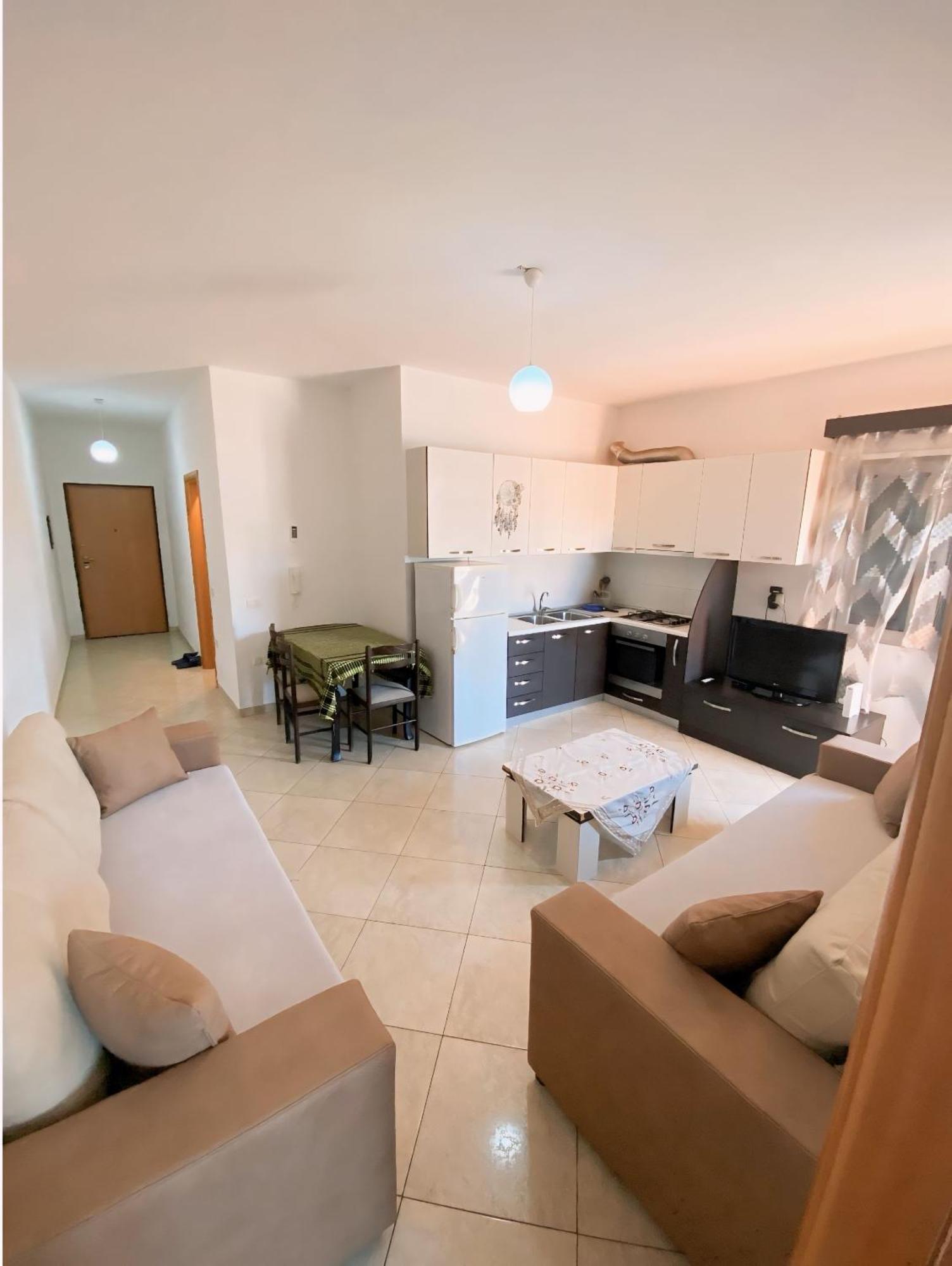 Gerald'S Central Apartments Vlorë 외부 사진