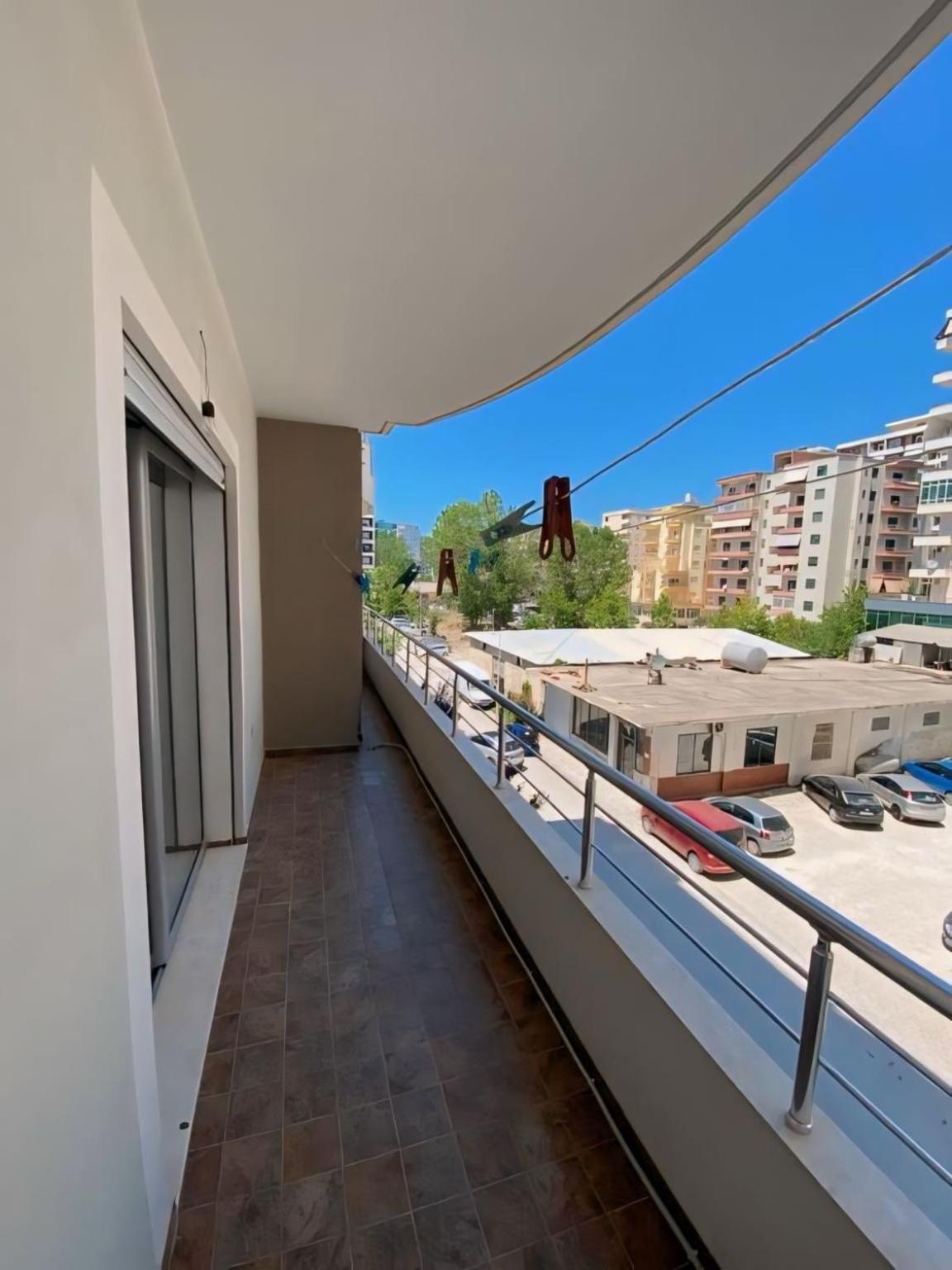 Gerald'S Central Apartments Vlorë 객실 사진