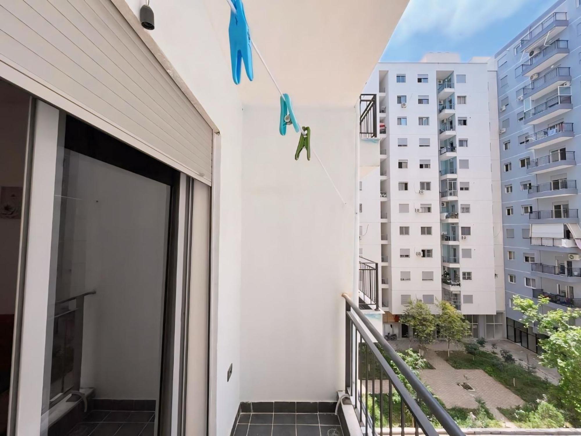 Gerald'S Central Apartments Vlorë 외부 사진