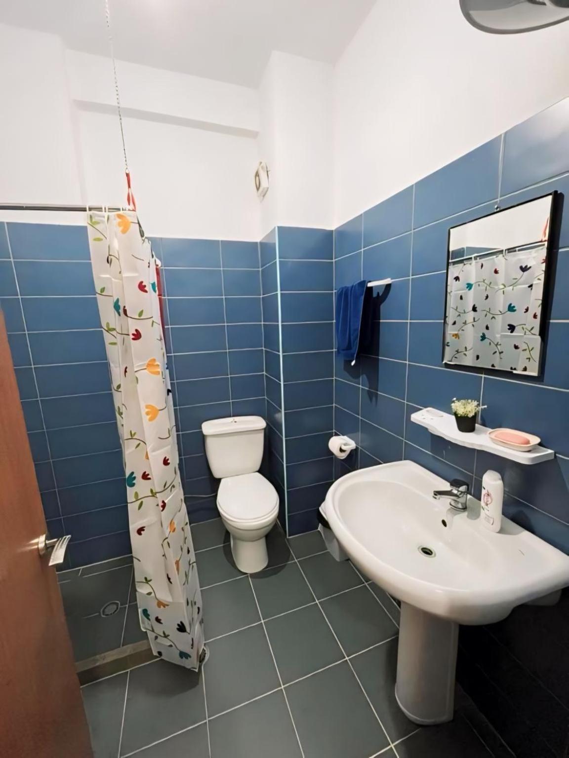 Gerald'S Central Apartments Vlorë 외부 사진