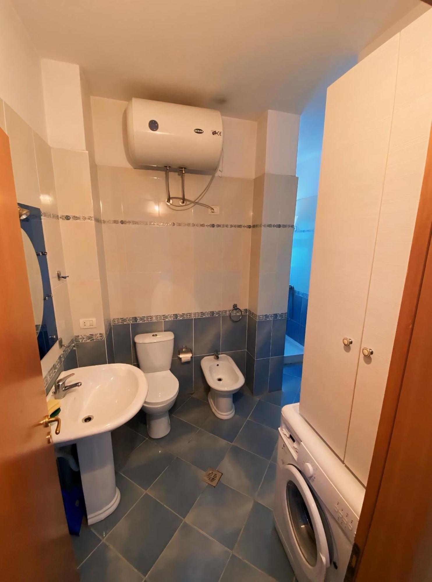 Gerald'S Central Apartments Vlorë 외부 사진