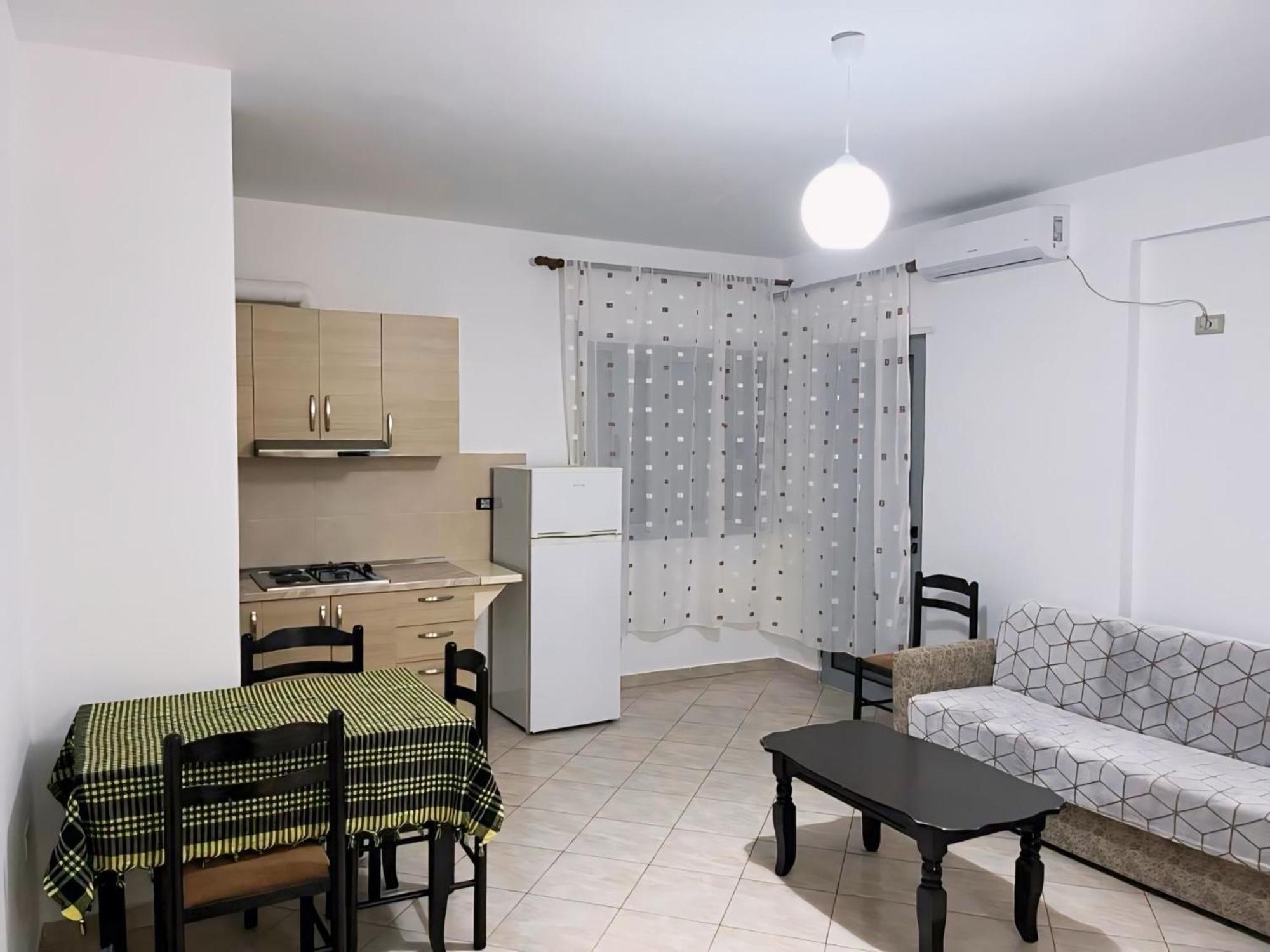 Gerald'S Central Apartments Vlorë 외부 사진