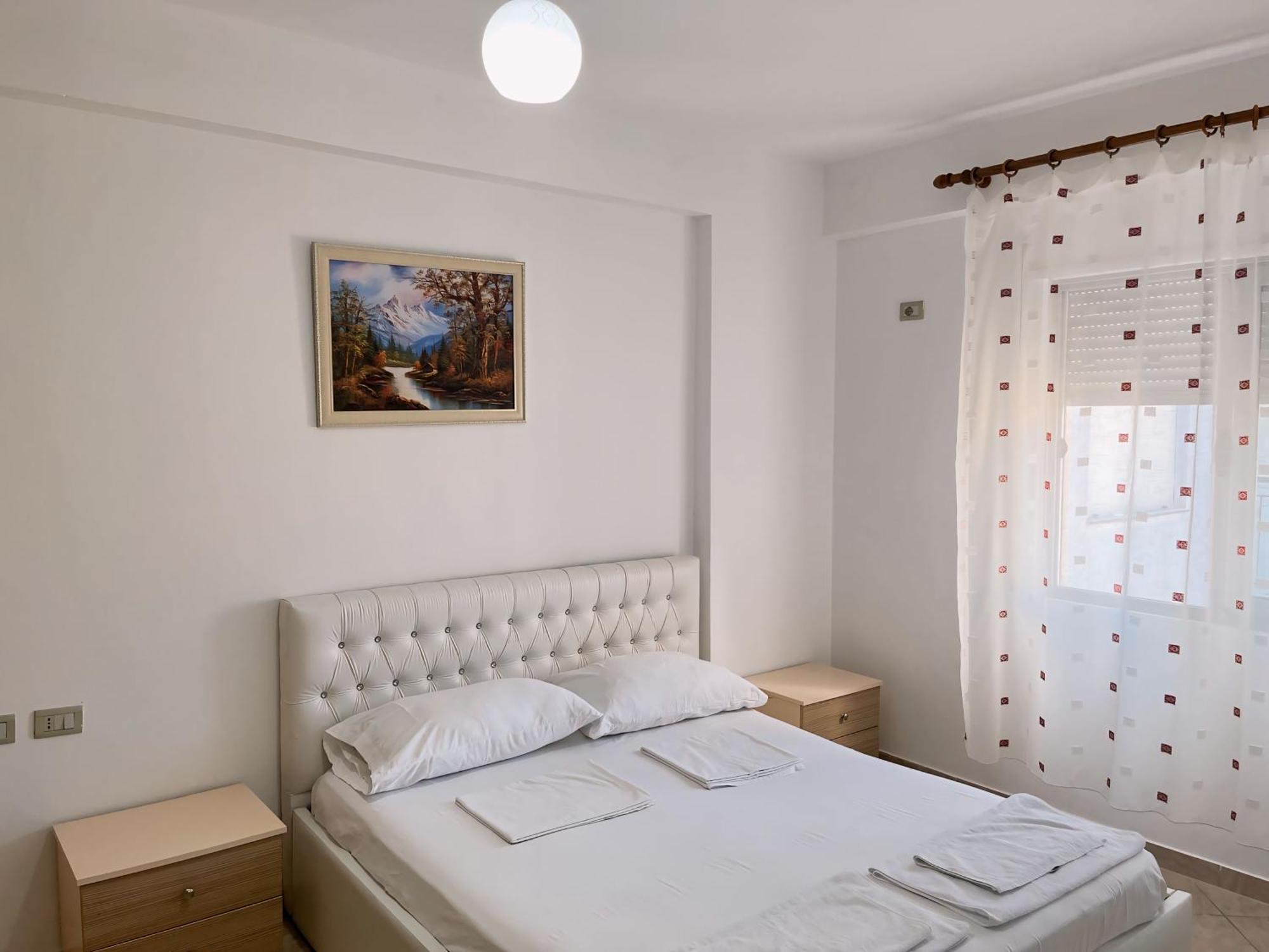 Gerald'S Central Apartments Vlorë 외부 사진