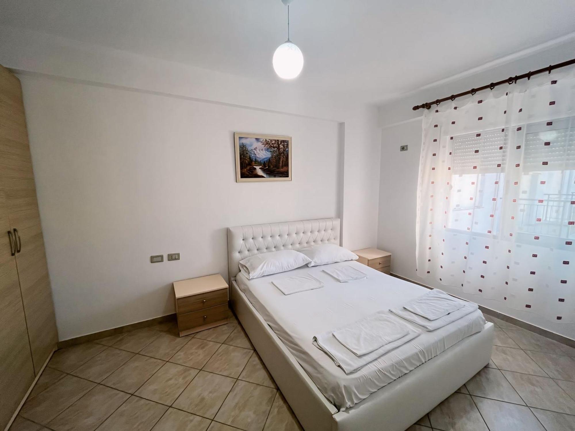 Gerald'S Central Apartments Vlorë 외부 사진