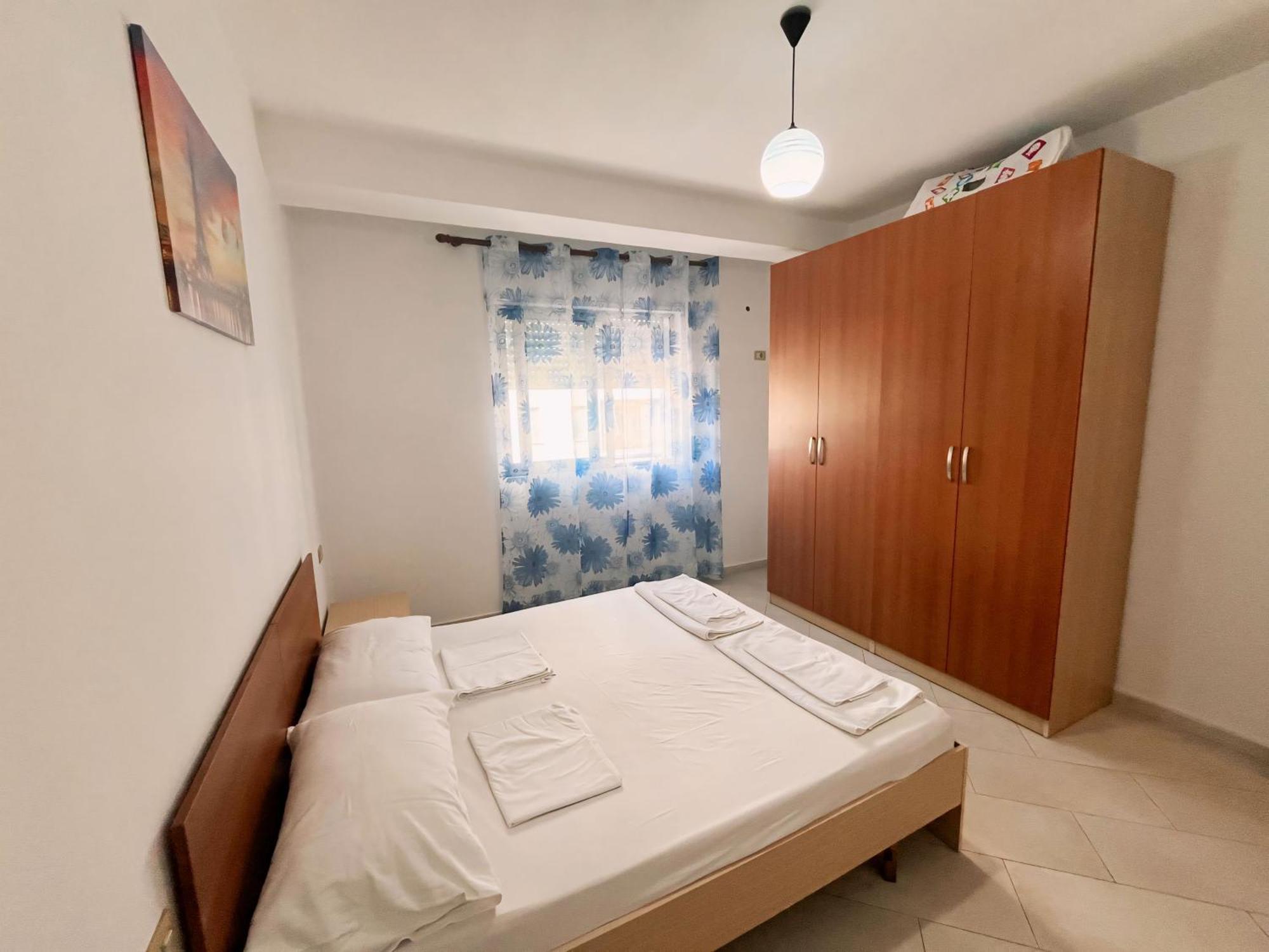 Gerald'S Central Apartments Vlorë 외부 사진